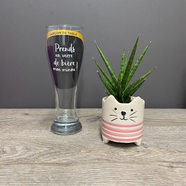 Prendre un verre de bière mon minou!!!