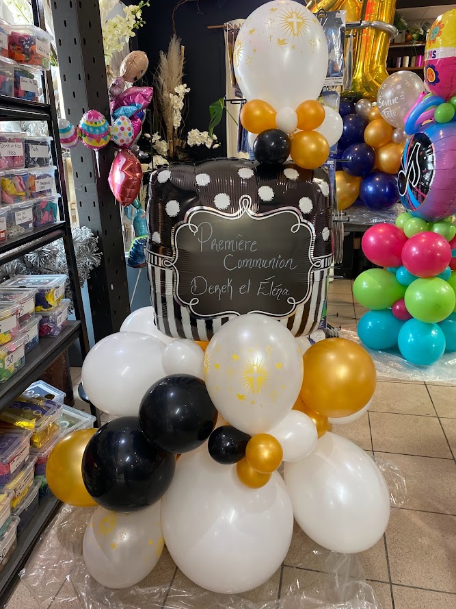 Montage de ballons Personnalisé 60$ - Fleuriste Desjardins